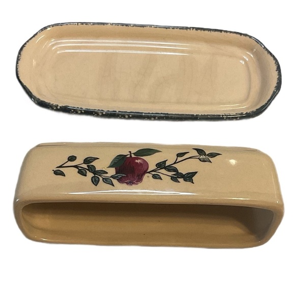Vintage cottagecore country Tan Butter Dish Apple Design kitchenware - Picture 2 of 7